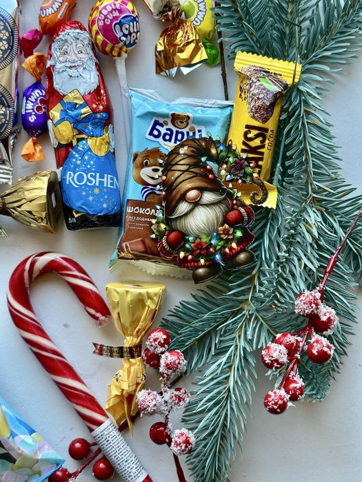 Подарунковий набір «Хатинка» на день св. Миколая, Різдво і Новий рік