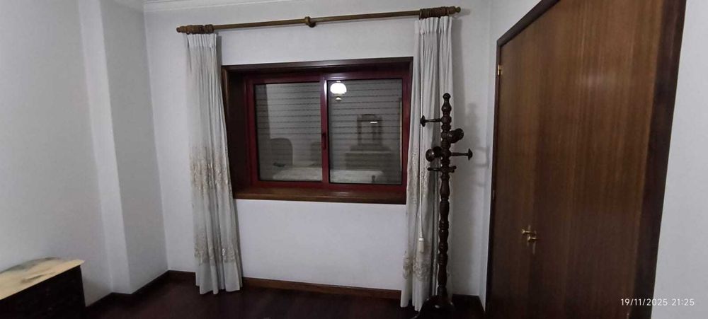 Vendo quarto completo