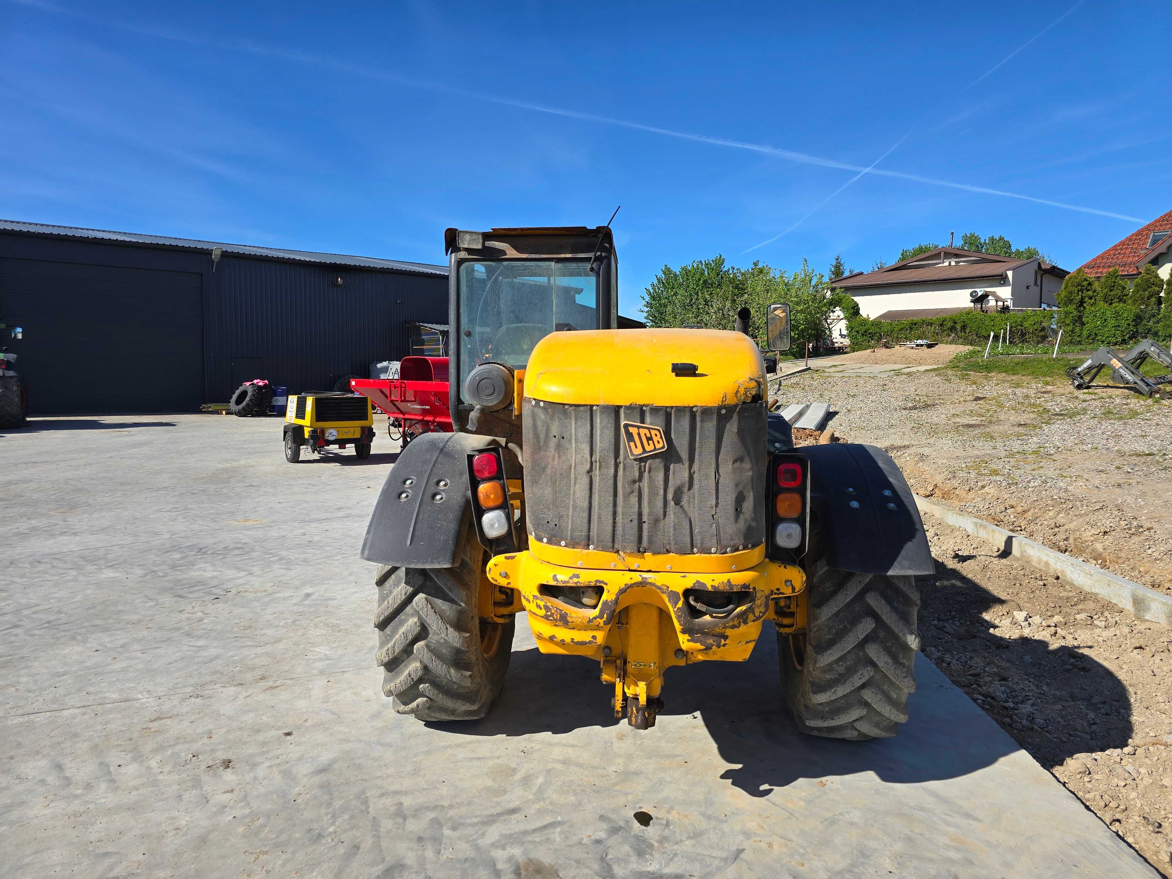 Ładowarka teleskopowa JCB 528S