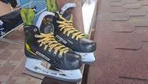 Bauer Supreme M3 rozm 4 EE
