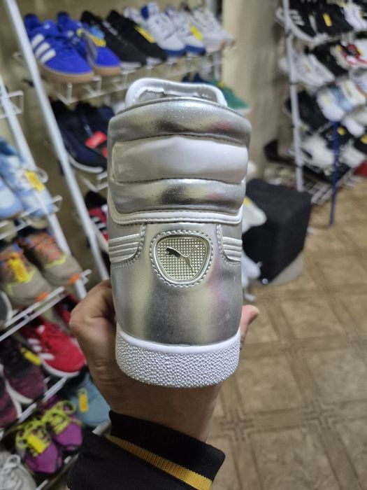 Жіночі кросівки Puma First Round Flip Metal WP(Оригінал)40,5-26см