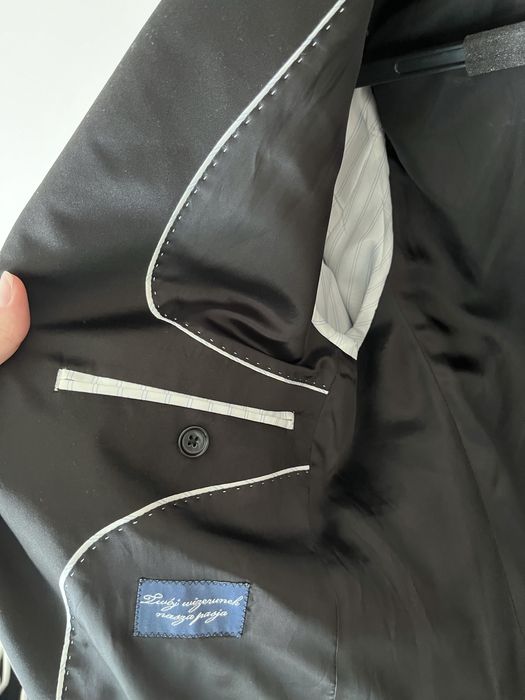 Garnitur męski firmy PAWO