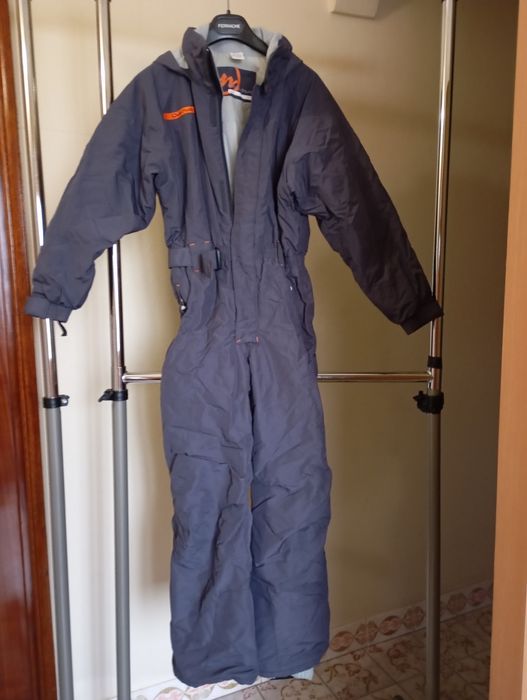 Macacão criança para a neve