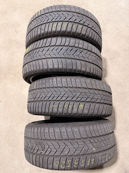 Pneus Pirelli Sottozero3 235/35R20