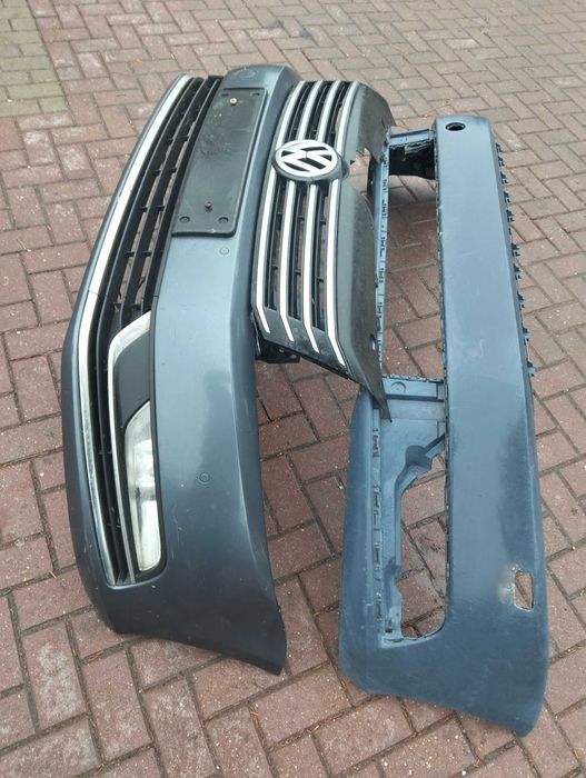 Volkswagen Passat B7 zderzak przedni błotnik LK7X PDC xenon grill