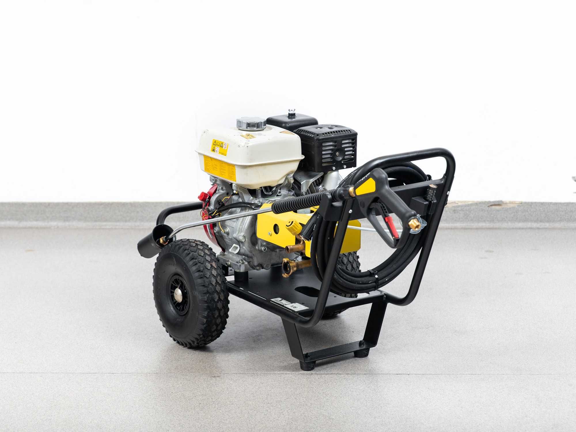 MYJKA CIŚNIENIOWA KARCHER HD 901 B HONDA GX270 200bar 750l/h 5000netto