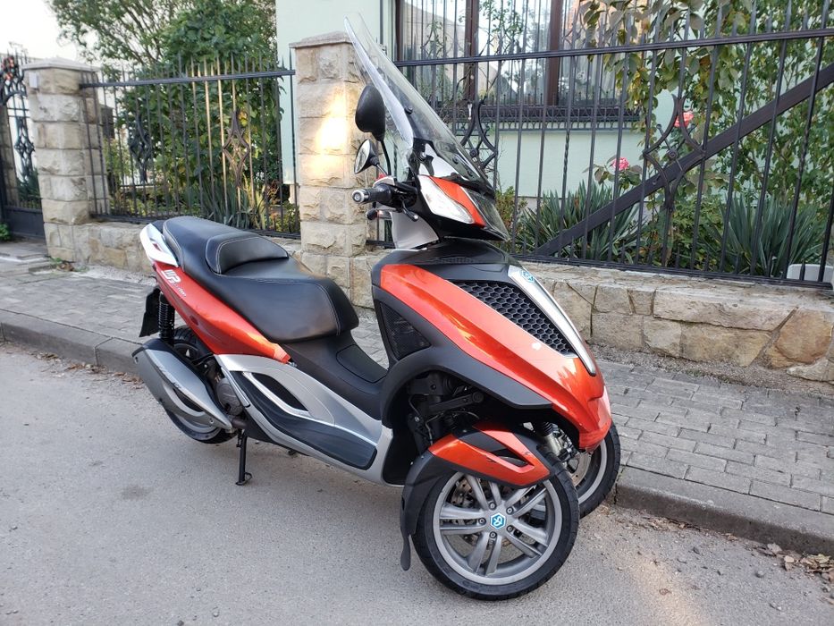 Скутер Piaggio Mp3 125ie Yourban