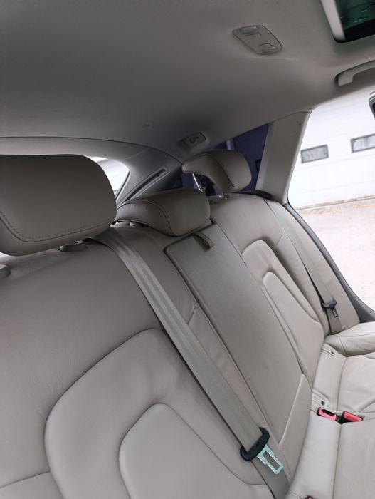 Автомобіль Ауді А4