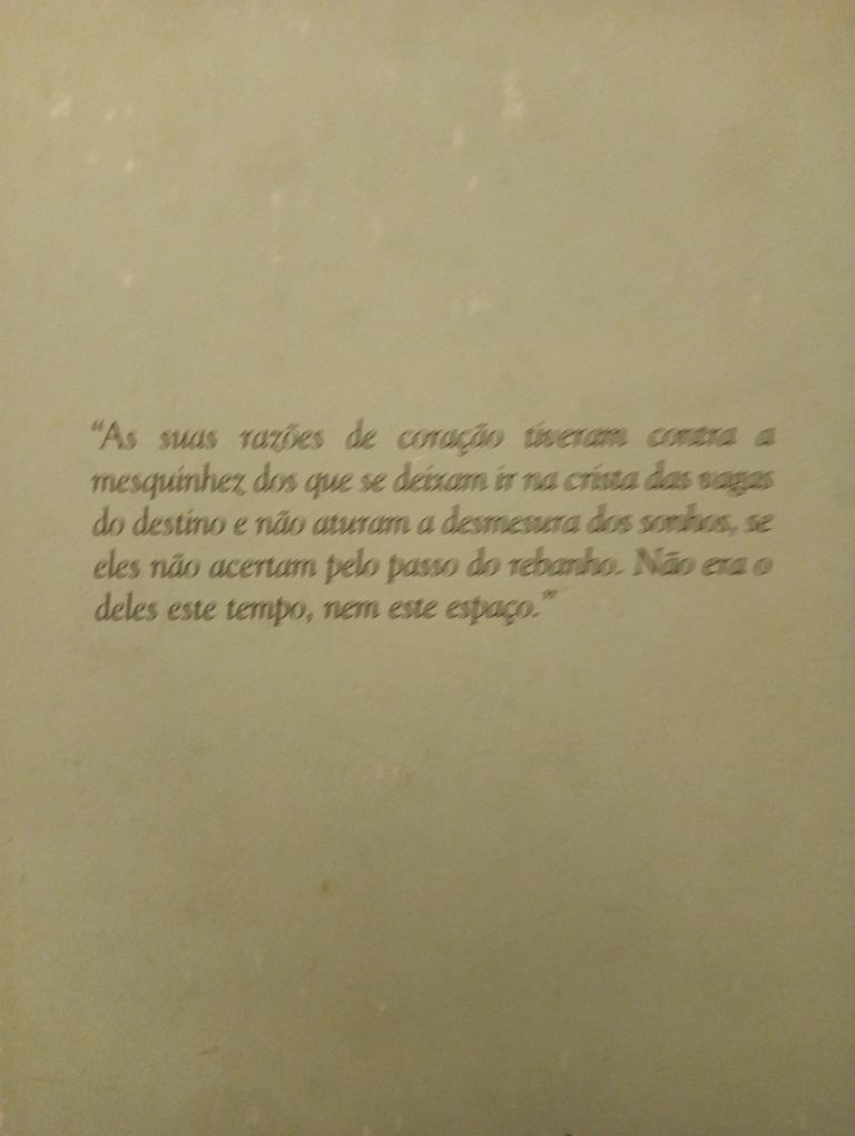 Razões de Coração , de Álvaro Guerra ;	Novo! Nunca Usado!