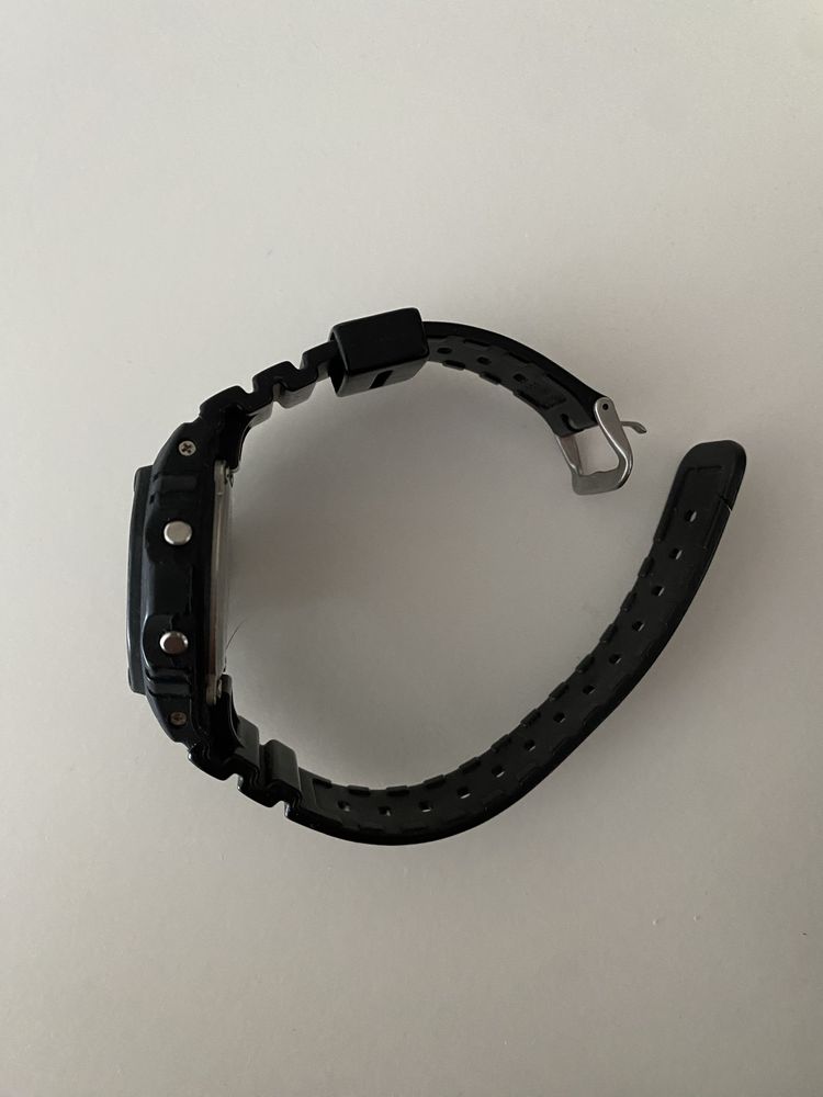 Casio G Shok preto