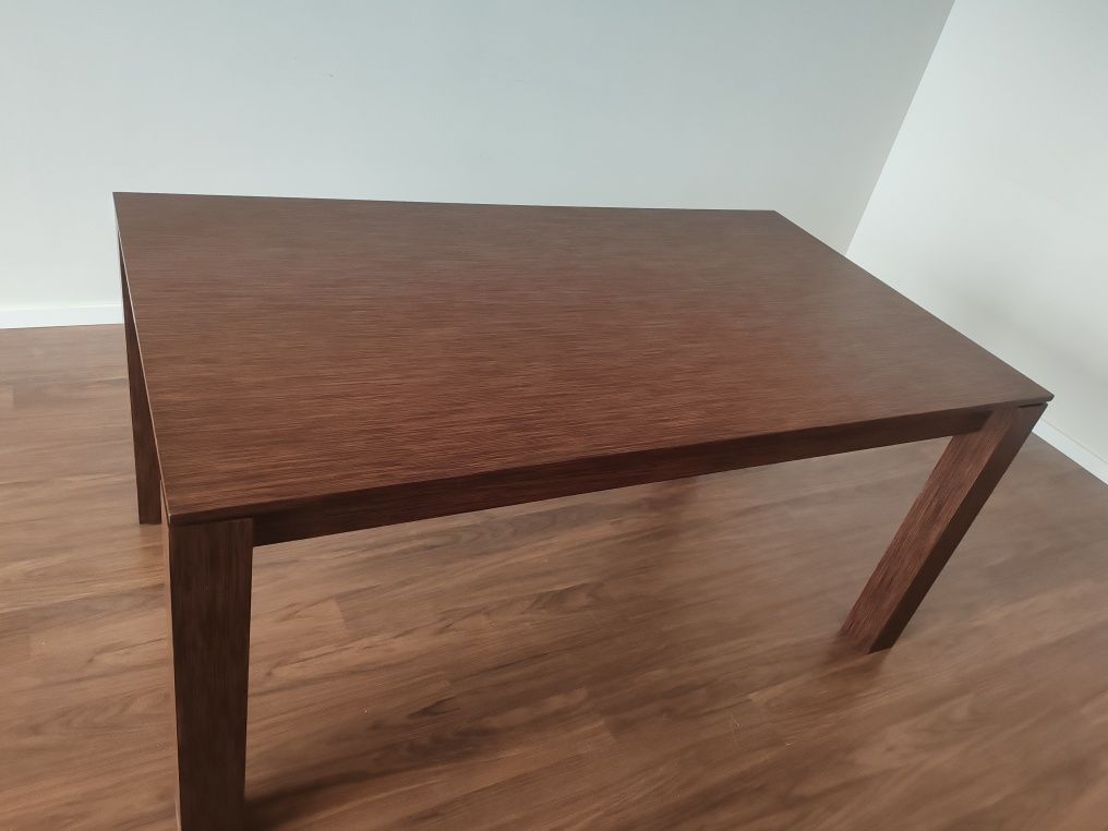 Mesa de jantar para sala (medida 160X90)