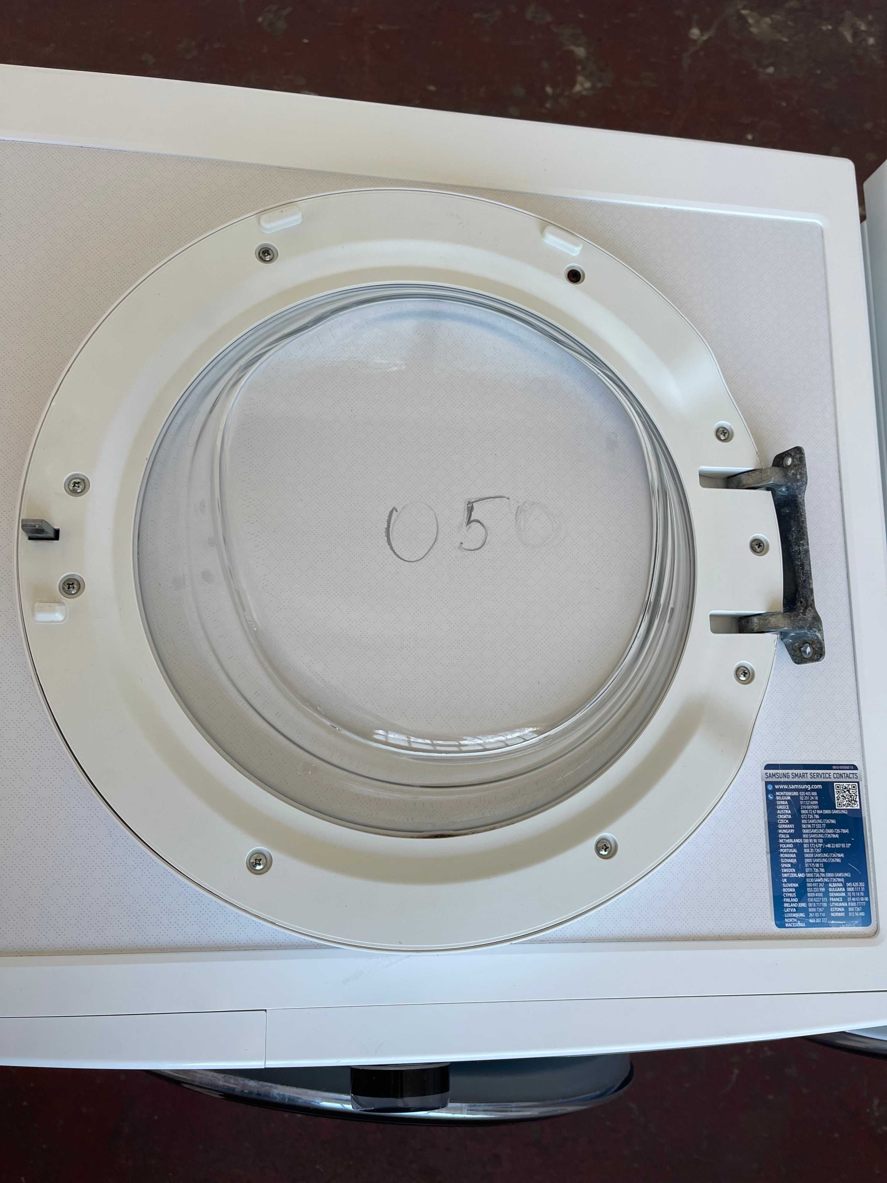 Drzwi do pralki Beko WTG620M1W