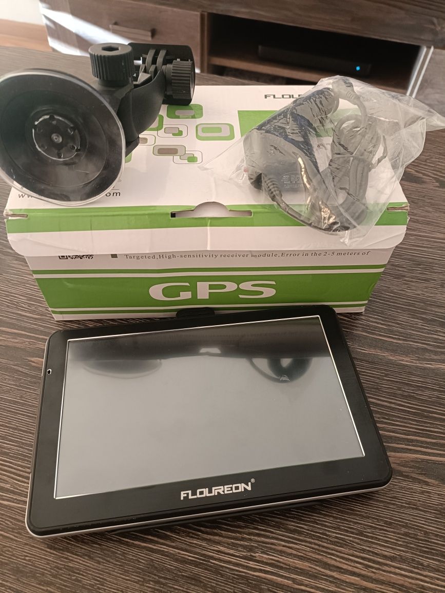 Nawigacja GPS Floureon