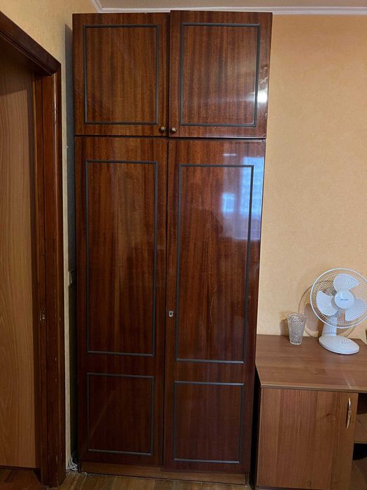 Віддам стінку (самовивіз)