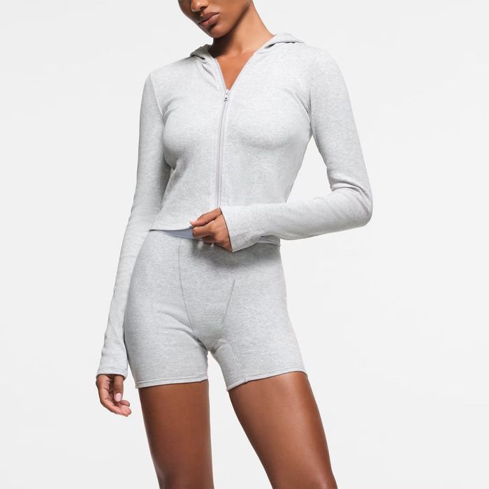 Жіночий лонгслів худі  SKIMS   - 1300 грн