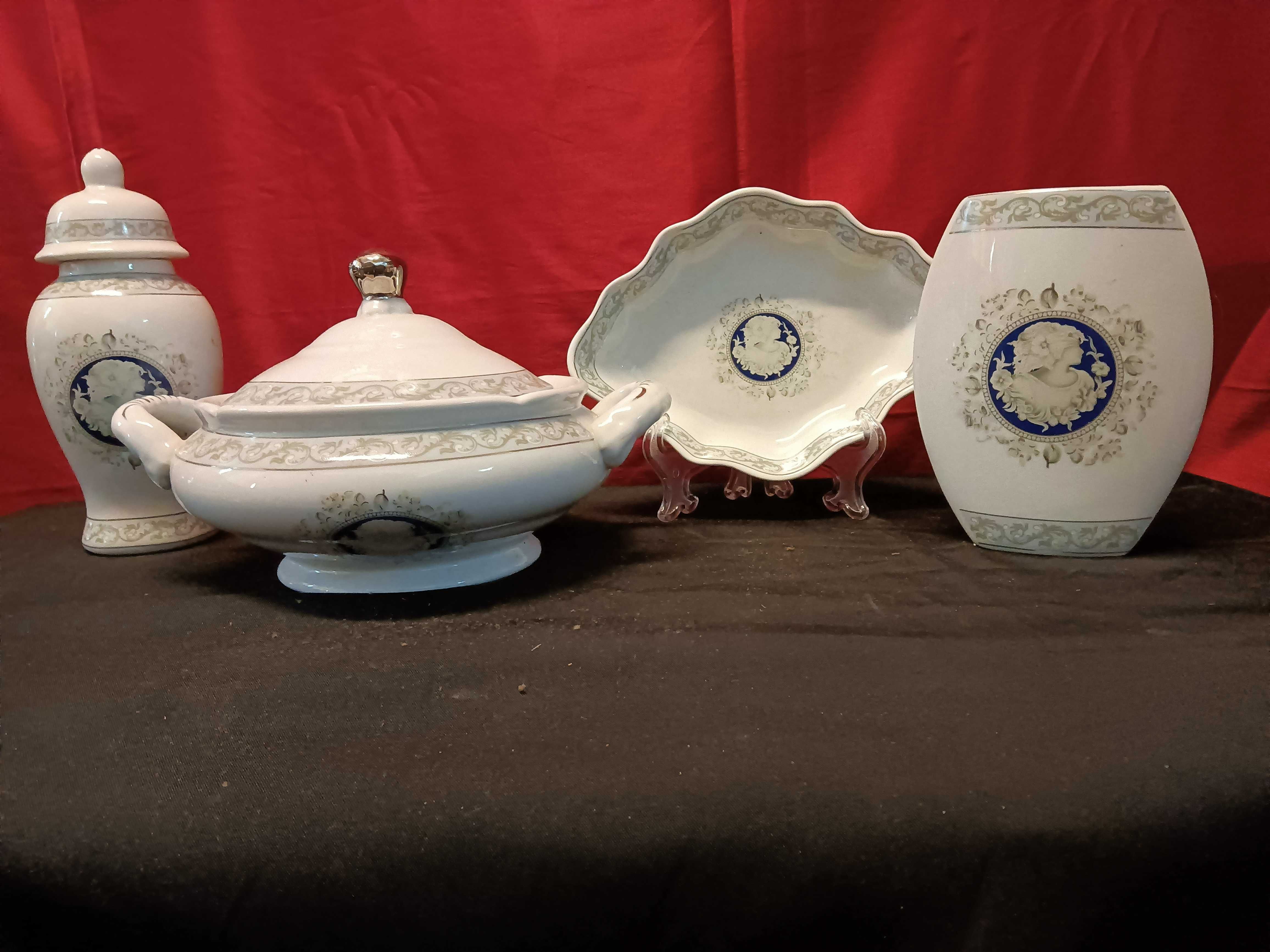 lote de várias porcelanas em limoges