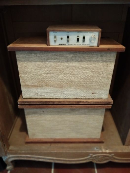 Mac INTOSH 1700 BOSE 911 vintage