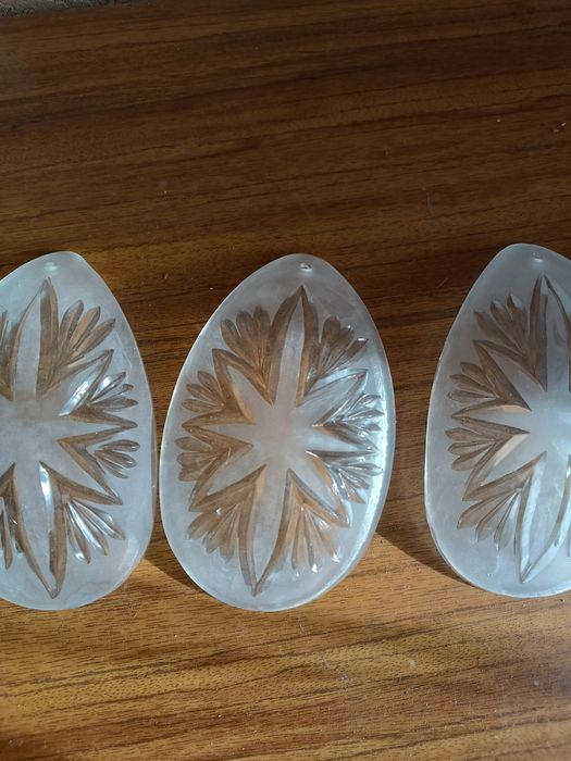 Кришталеві запчастини до люстри або бра 70 років