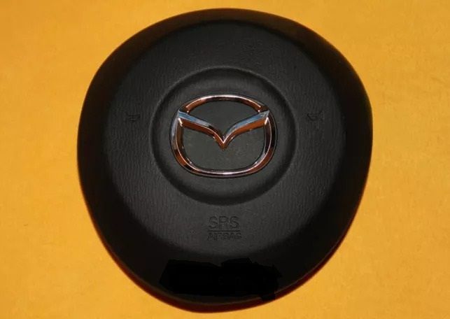 На руль эмблема значок на все модели Mazda мазда 3BK,BL,BM ,6,CX5!