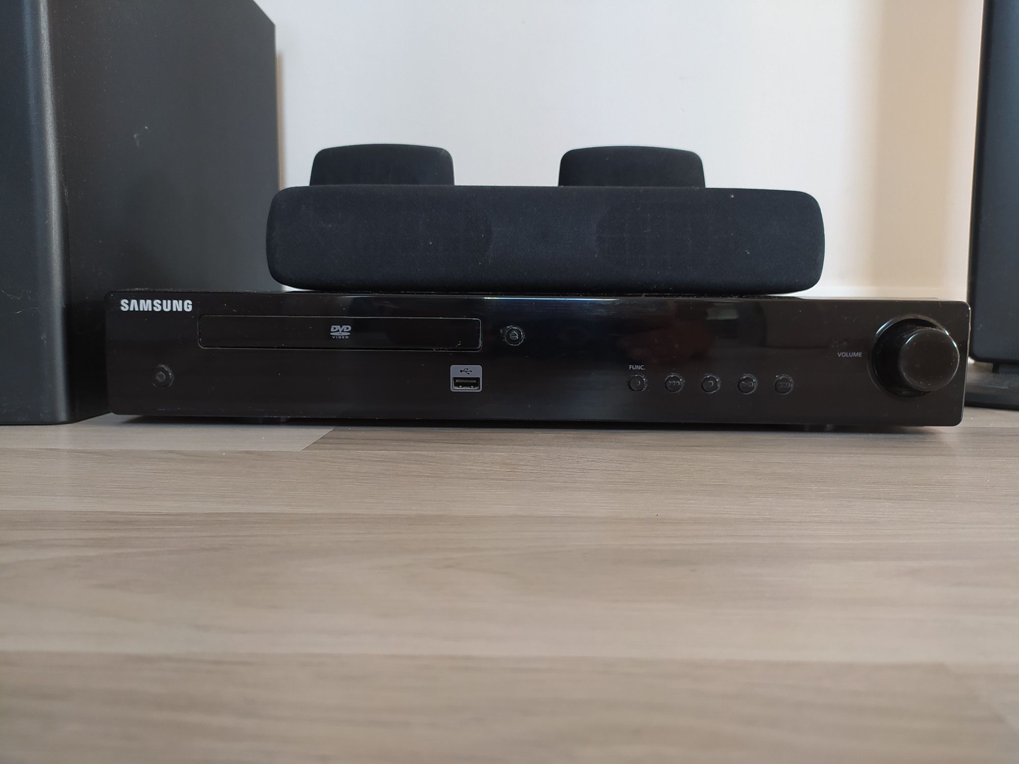 Kino Domowe Samsung Zestaw Subwoofer Komplet Stan Bardzo Dobry