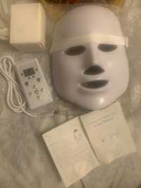 Светодиодная маска для омоложения лица