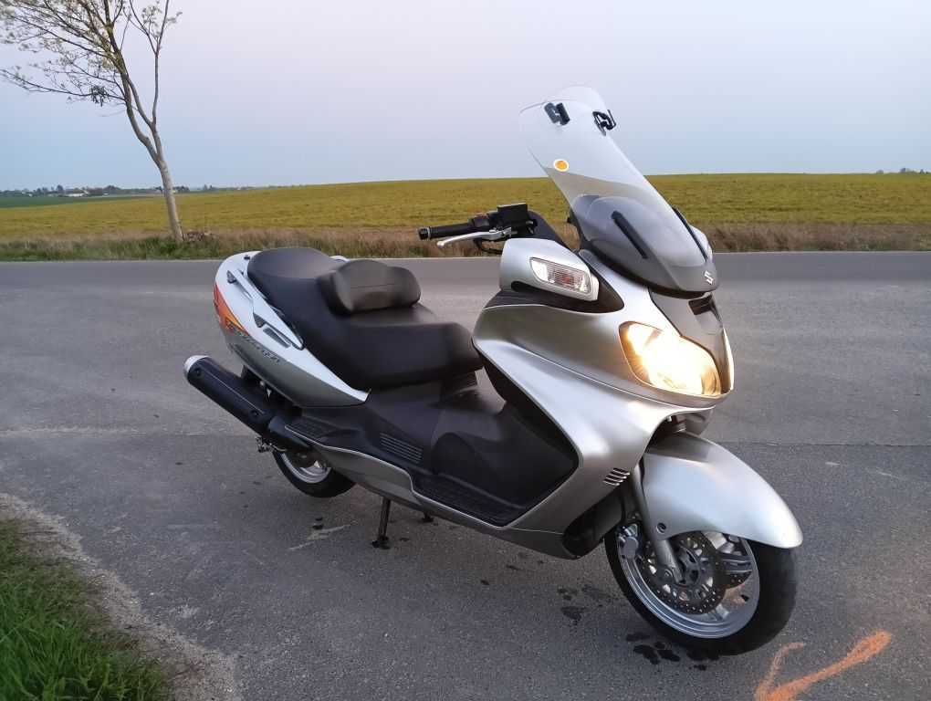 Suzuki Burgman 650