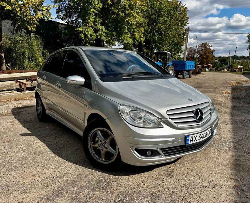 Мерседес В-180 2.0 cdi