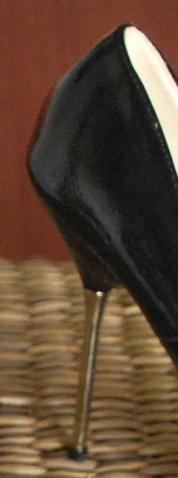 Sapatos Verniz Elegantes e Novos Marca Ideal Shoes Tamanho 40