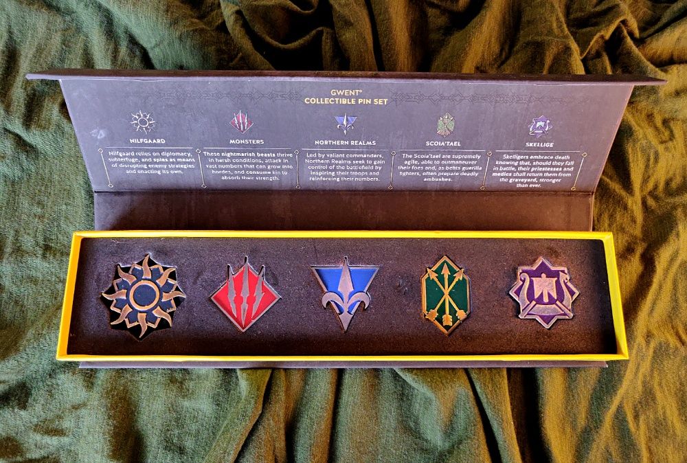 Gwent - kolekcjonerski zestaw pinów z uniwersum Wiedźmina