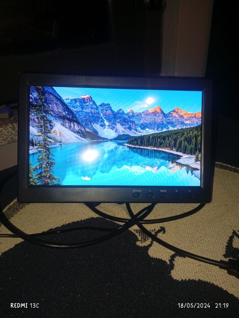 Monitor 10.1 HDMI  VGA