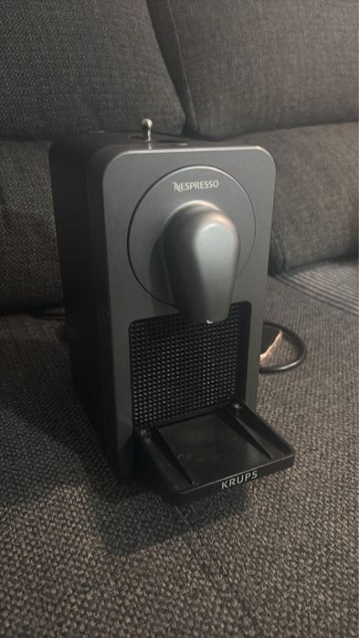 Nespresso krups maquina cafe.