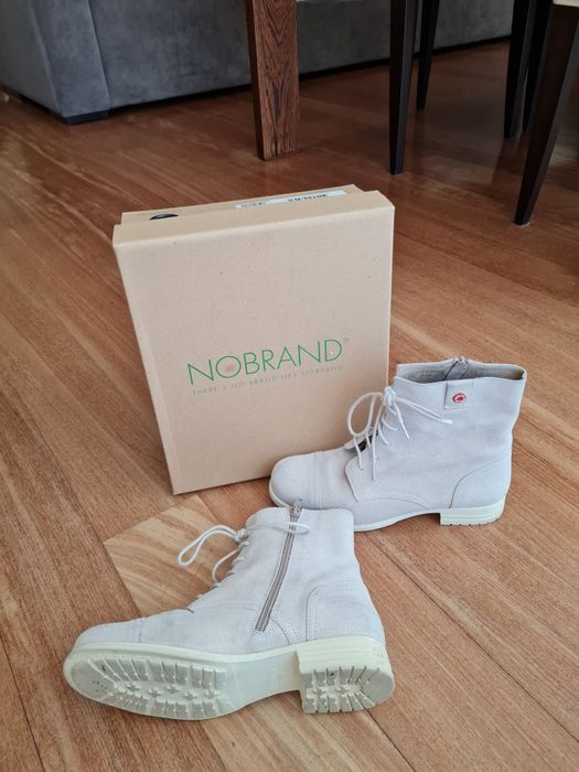 Botins em pele da Nobrand