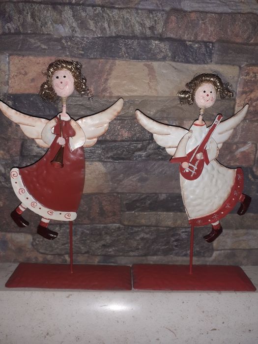 Decoração 2 anjinhos em metal muito bonitos