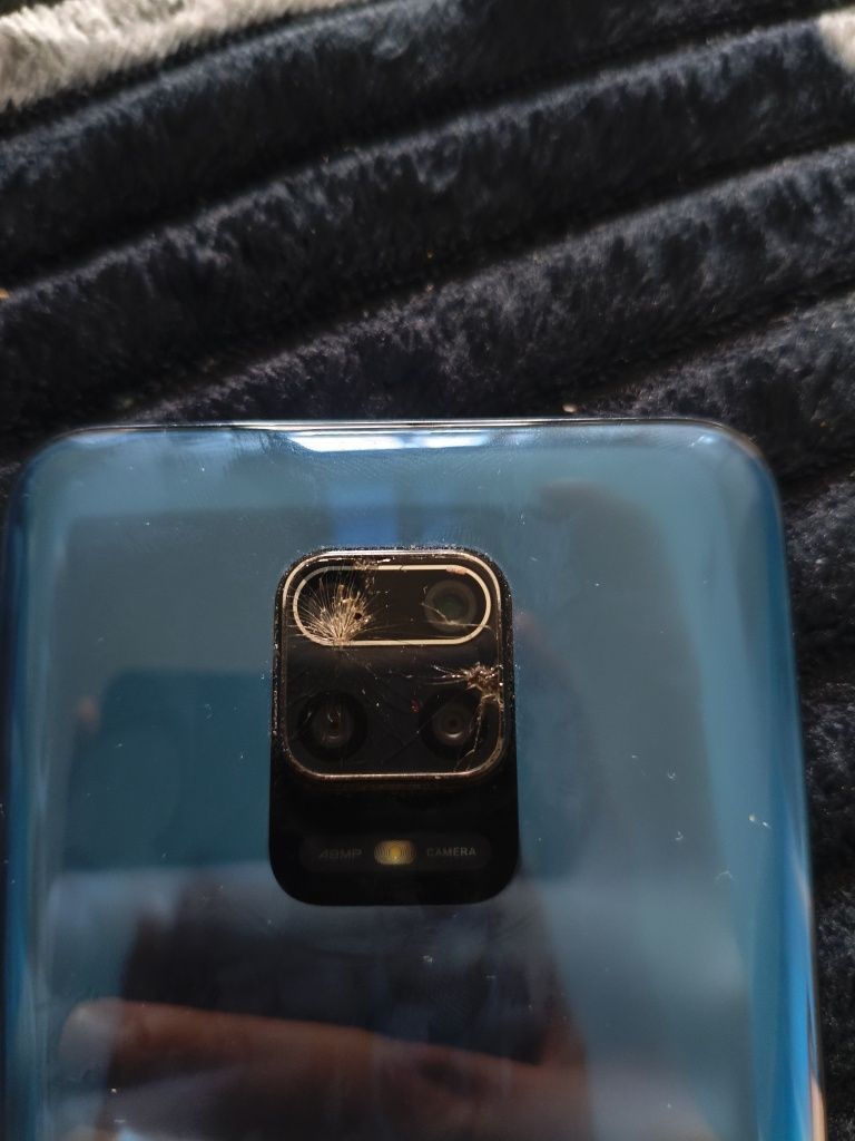 Продам Redmi note 9s 4/64