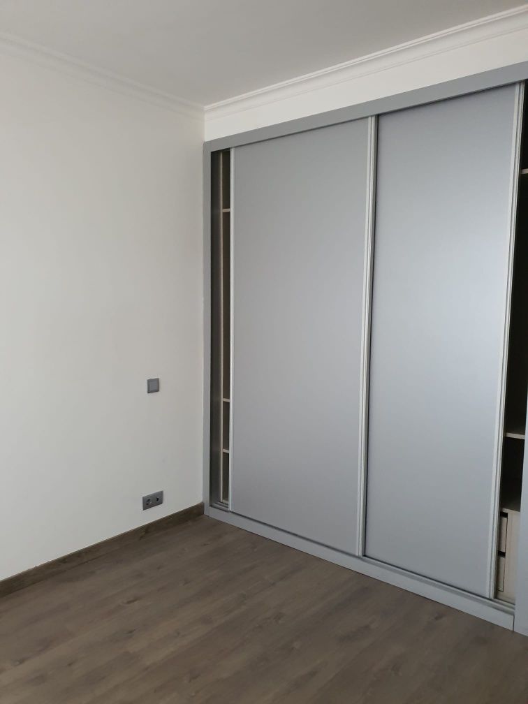 Aluga-se apartamento T1