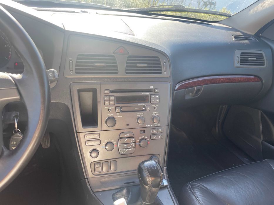 Volvo V70 2.4 D5