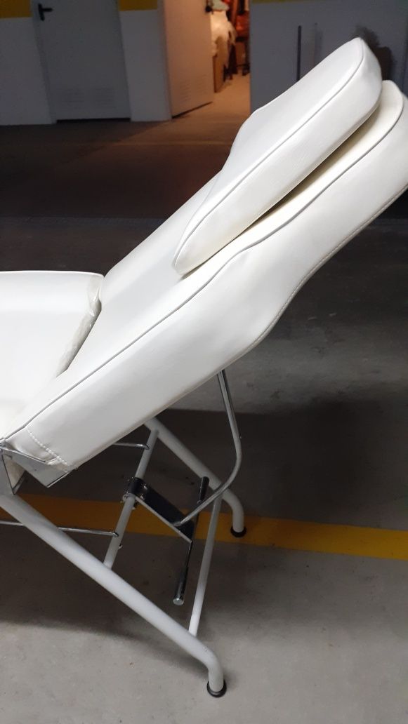 Marquesa de massagem, tripartida
