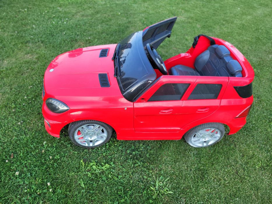 auto na akumulator elekryczne autko  Mercedes