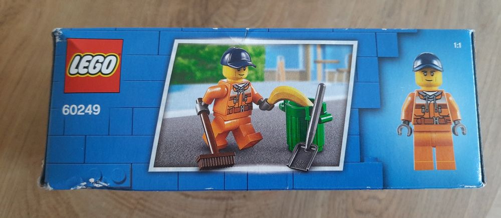 LEGO 60249 City - Zamiatarka