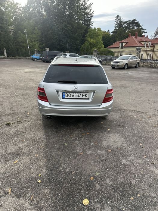 Продам мерседес в хорошому стані