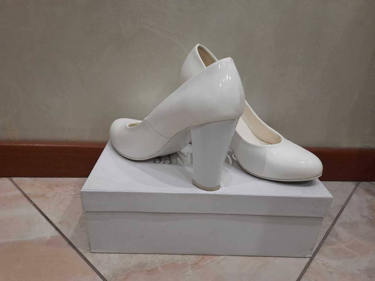 Туфлі білі / на весілля / широкий каблук / туфли белые / на свадьбу