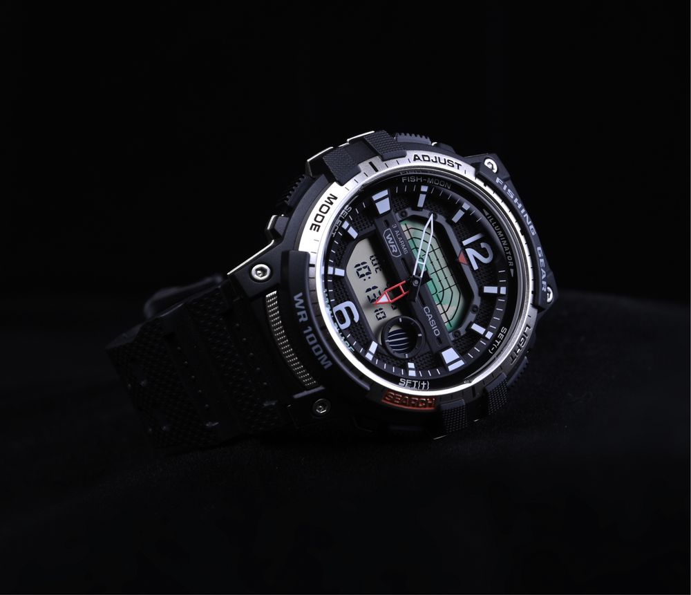 Годинник чоловічий Casio WSC-1250H-1A новий оригінал fishing gear