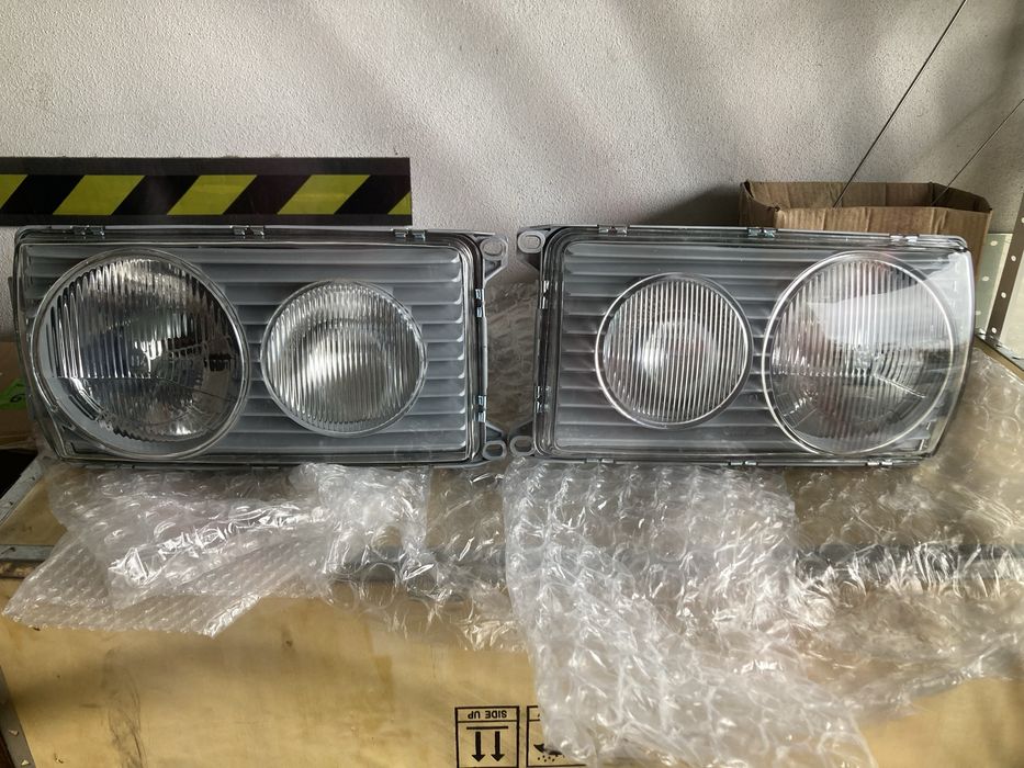 Optica Esquerda/Direita Mercedes Benz W123
