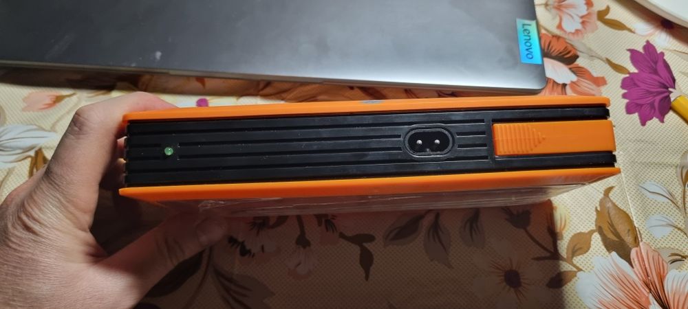 Світильник акомуляторний