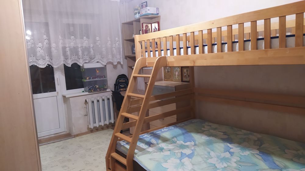 Продам 3 кімнатну квартиру