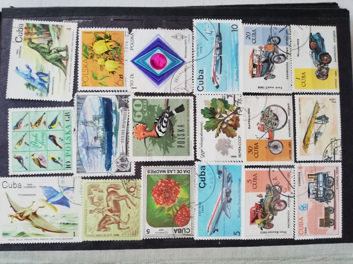 Klaser starych znaczków pocztowych prl
