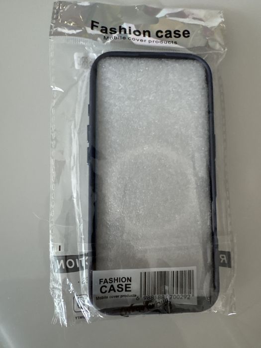 Capa IPhone 16 Azul