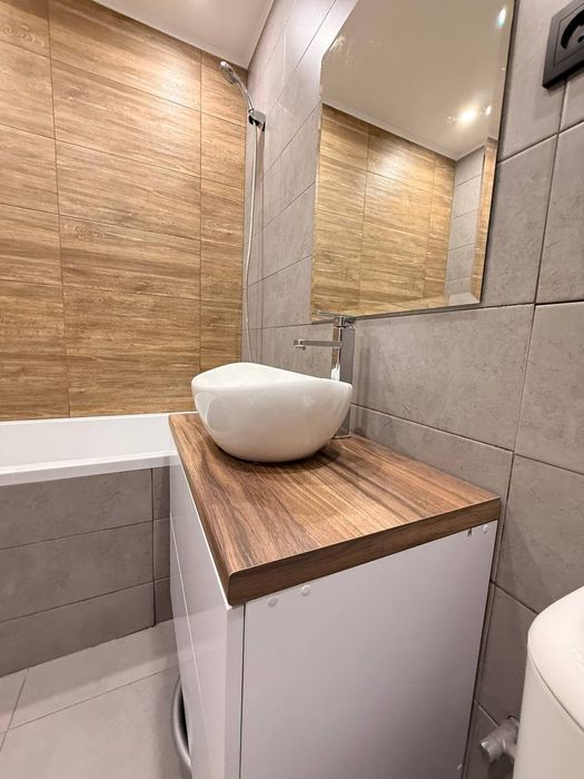 Продаж 1-кім. квартири з ремонтом в новобудові