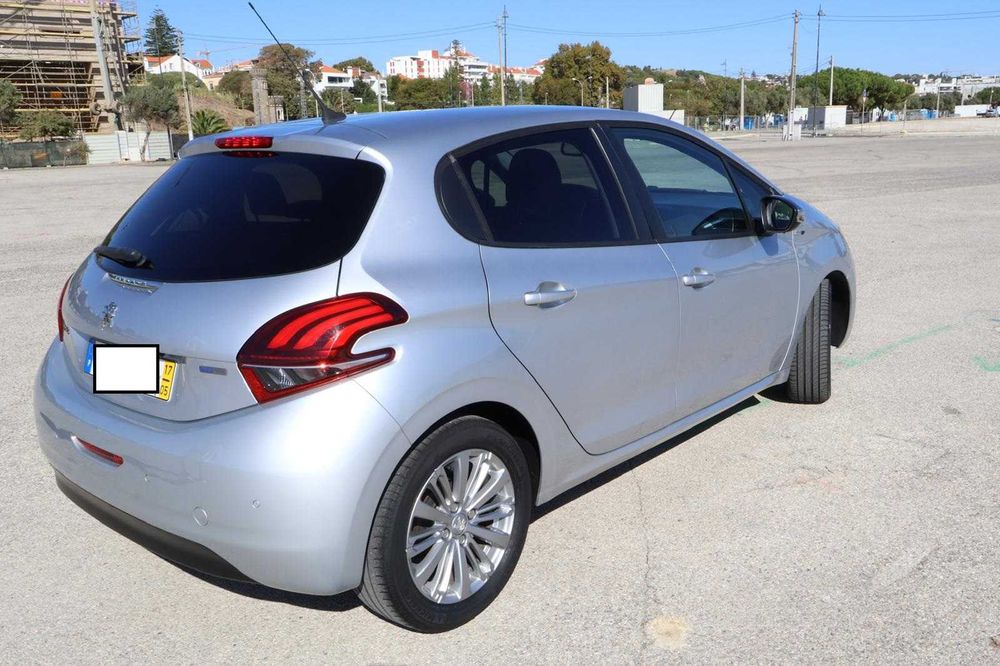 Peugeot 208 1.2 PureTech Style