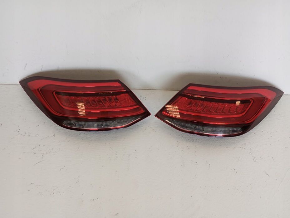 Lampa tył TYLNA MERCEDES CLS 257 2579062700 2579062600 SEDAN